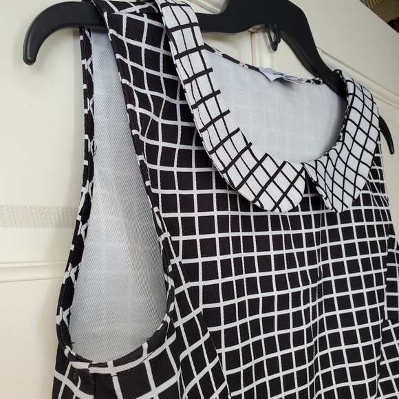 UK18 / US14 Bright & Beautiful grid pattern top - Picture 4 of 7